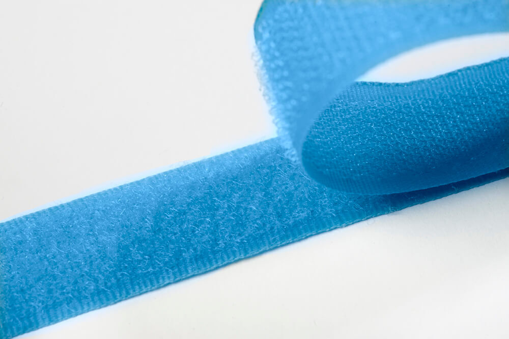 klettband-zum-aufnähen-20mm-himmelblau-40-25-meter