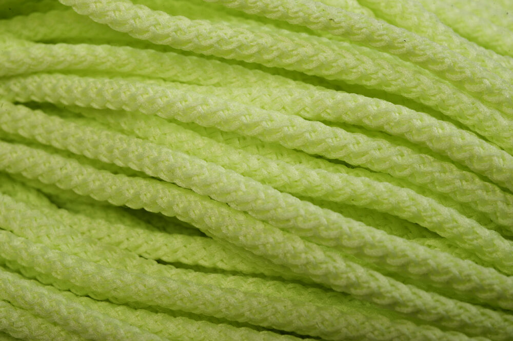 Polyesterschnur 2 mm Ø 100 Meter mit Kern hellgrün polyesterschnur-2-mm-ø-100-meter-mit-kern-hellgrün