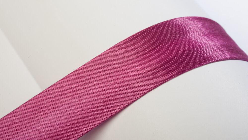 schrägband-10m-atlas-satin-25mm-gefalzt-violettrot-23