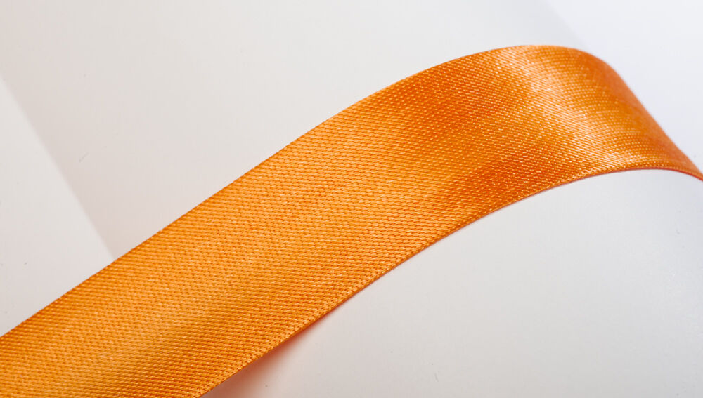 schrägband-10m-atlas-satin-25mm-gefalzt-orange-07