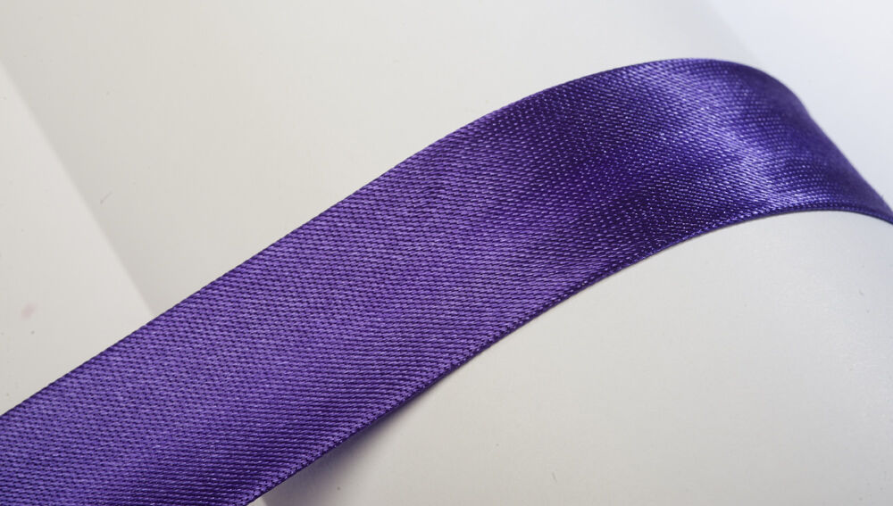 schrägband-10m-atlas-satin-19mm-gefalzt-violett-32