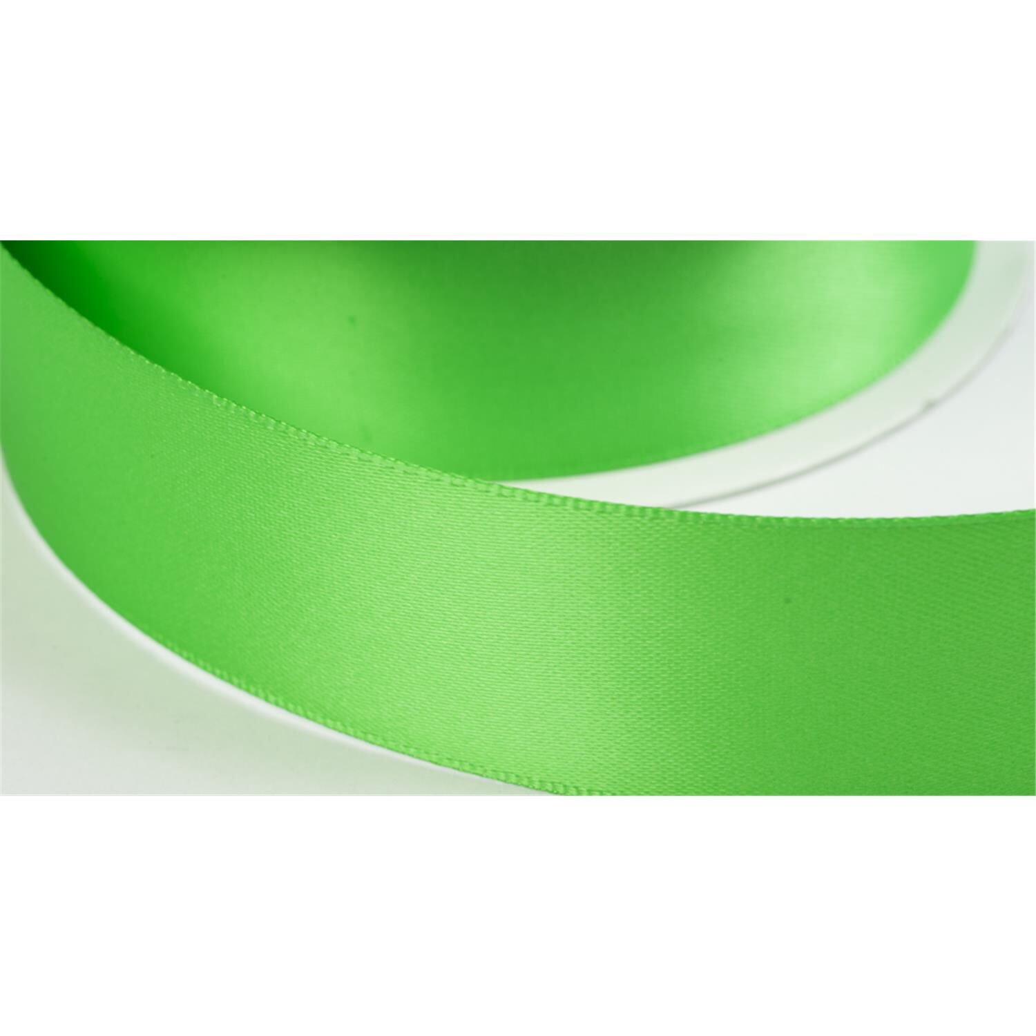doppelsatinband-"double-face"-30-yard-rolle-19mm-breit-frühlingsgrün-17