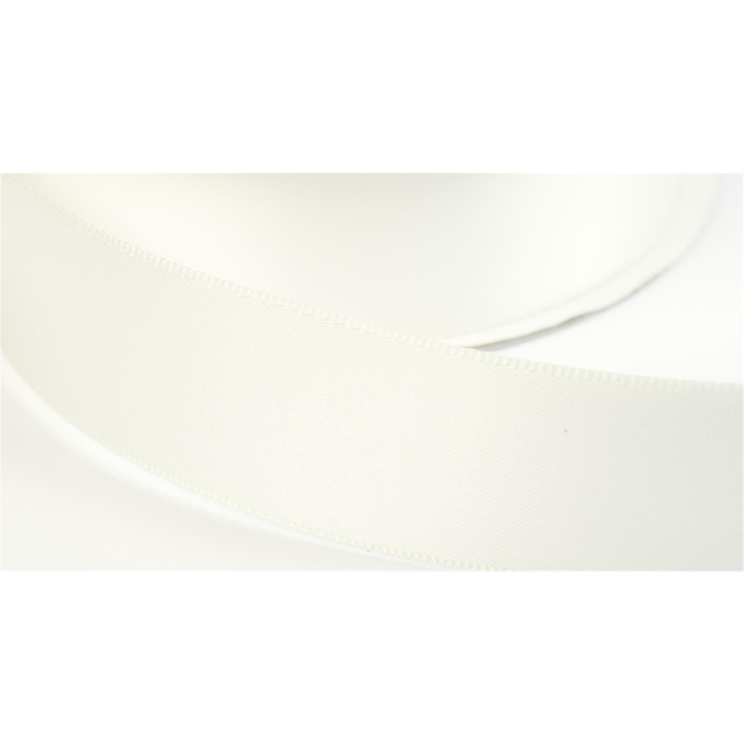 doppelsatinband-"double-face"-30-yard-rolle-19mm-breit-creme-02